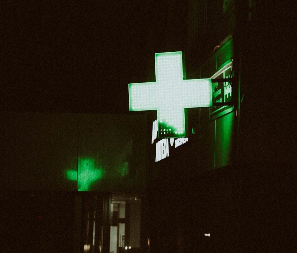 Electronic Prescription Service Beaconsfield Pharmacy Walthmshtow London